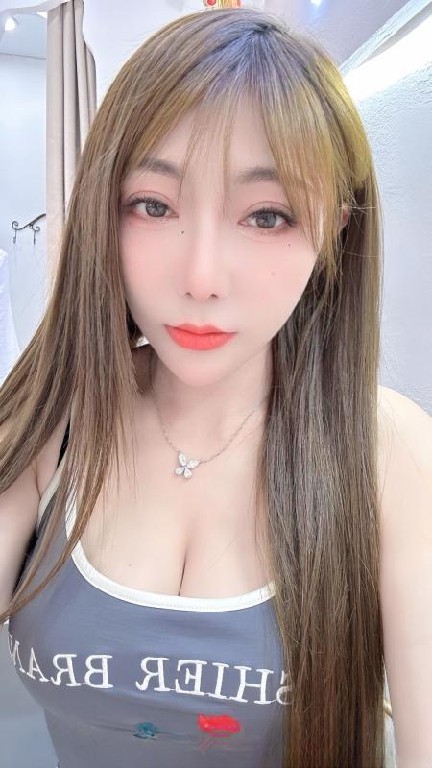 洪山大胸韩MM