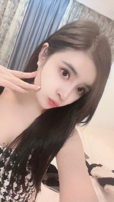 性感大奶小骚货