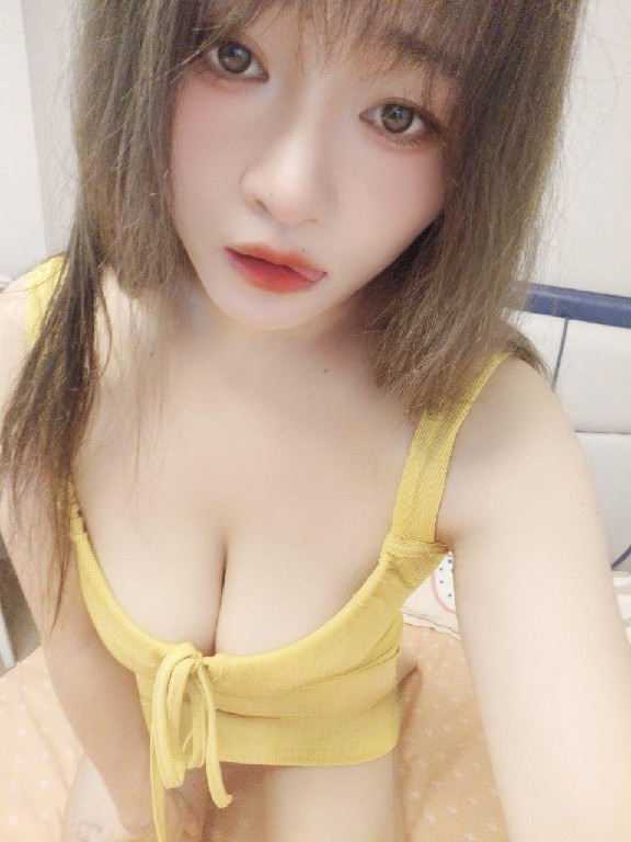邻家小妹刚下海