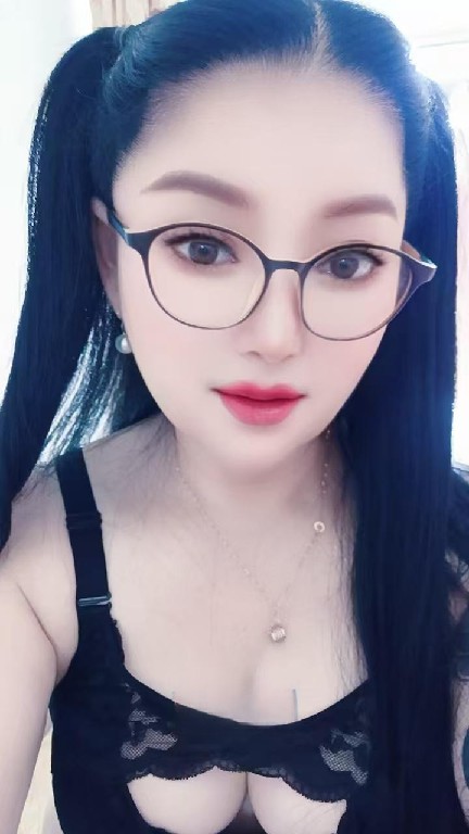 风情妩媚熟女