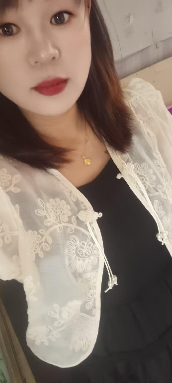 马群花港大胸少妇姐姐