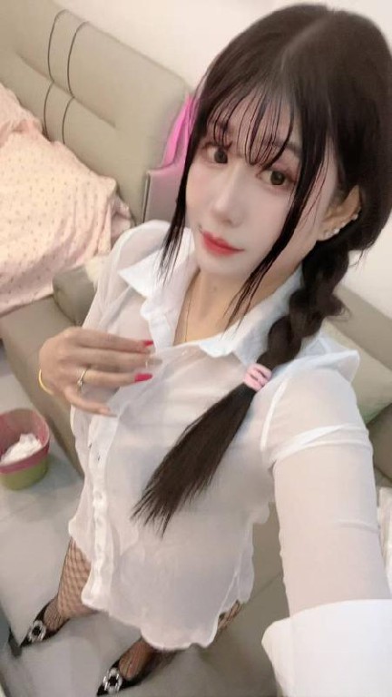 丝袜艳艳老师