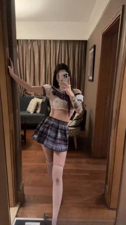 性感制服西西