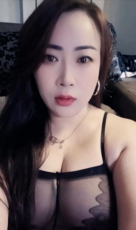 服务型泻火熟妇