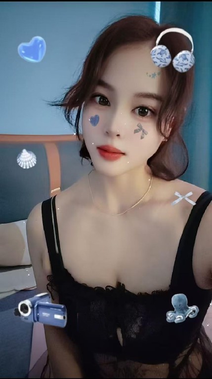 大屁股翘臀萌妹