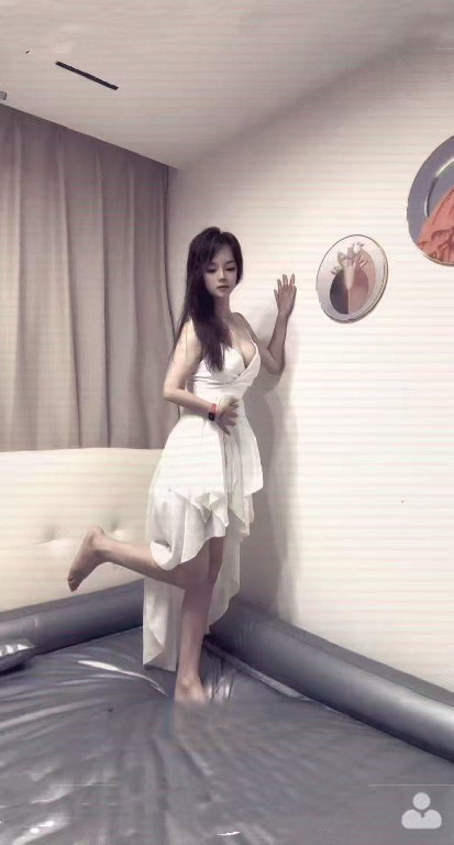 水床骚妹龙儿
