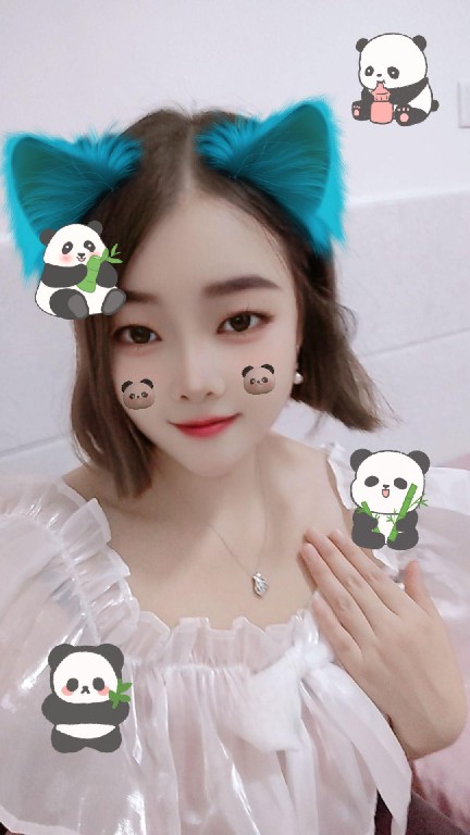 漂亮风骚妹妹小薇