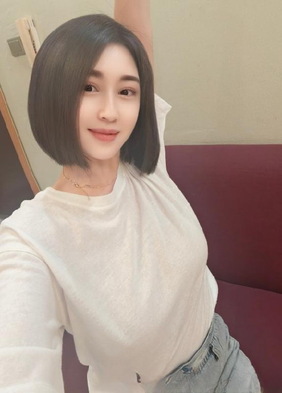 短发御姐敏儿