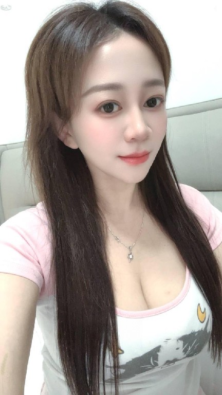 贵阳大胸少妇会喷水