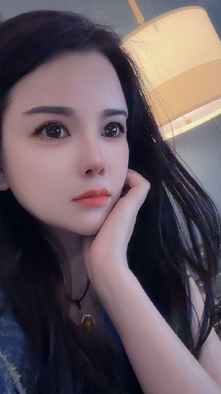 三里屯新人纹纹能吸会夹