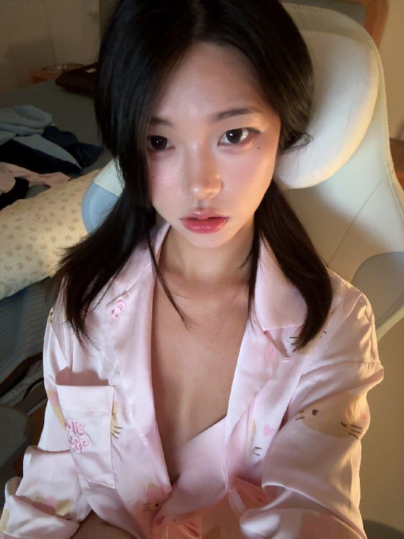 蜀山白虎小妹妹