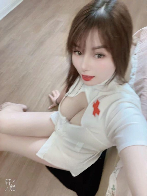 南海36D+少妇