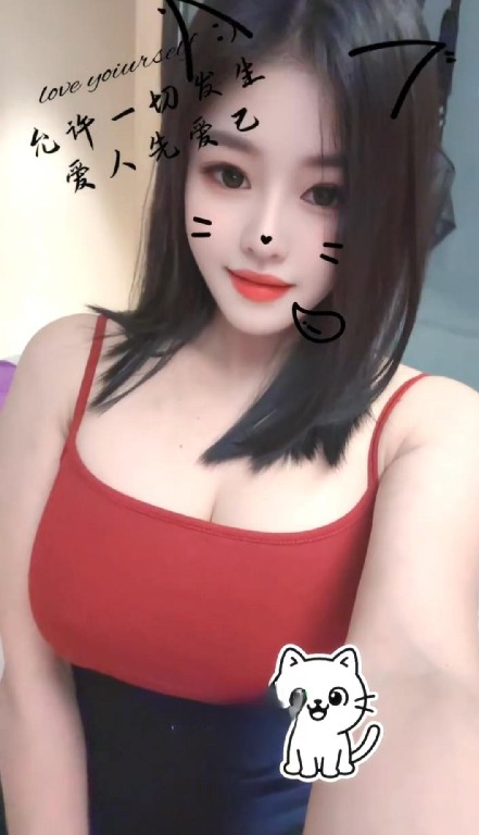 波霸性感小姐姐