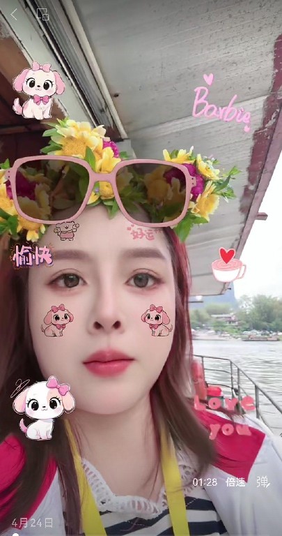 大奶风骚姐姐服务好