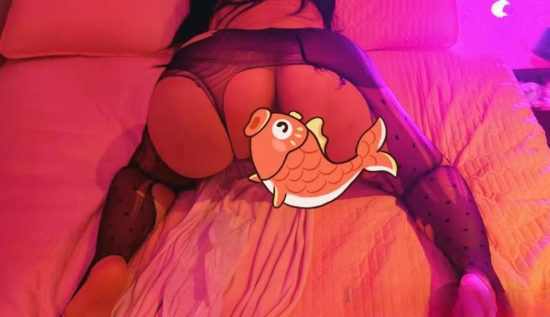 肥臀巨乳纯欲姐姐