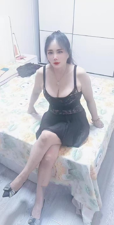 秦淮两米泻火熟女姐姐