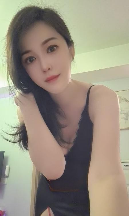 性感御姐妖媚动人