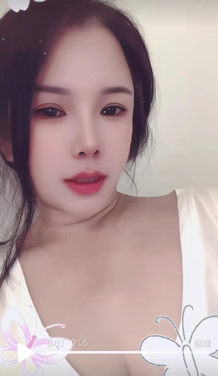 身材好颜值姐姐