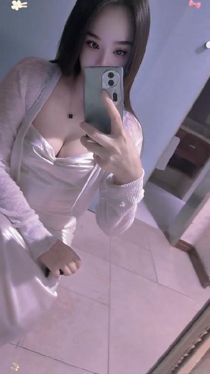麦地小骚妇