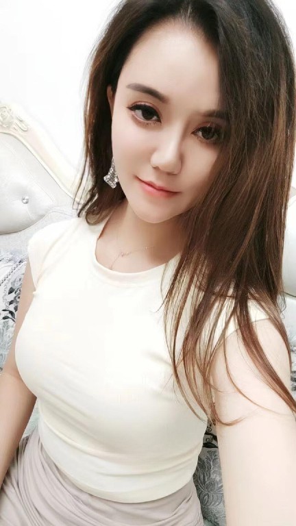 混血妹妹身材好