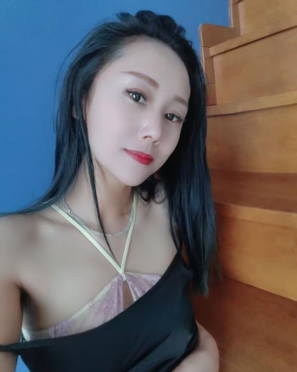 这个御姐服务技术吖霸了