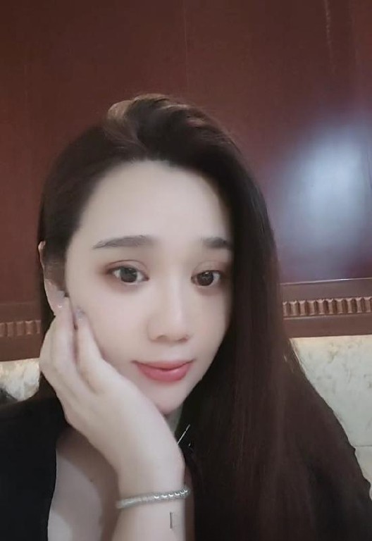 麦地小骚妇