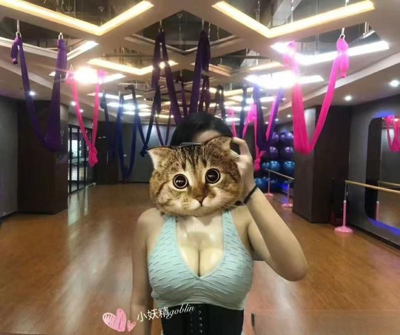 BBW巨乳健身教练