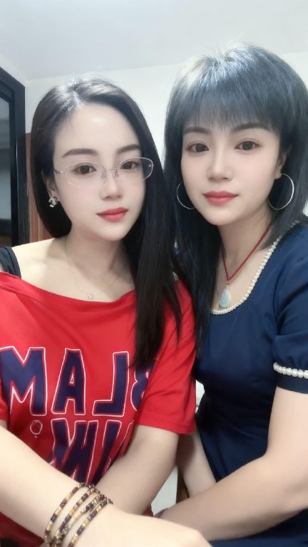瑶海双飞姐妹花