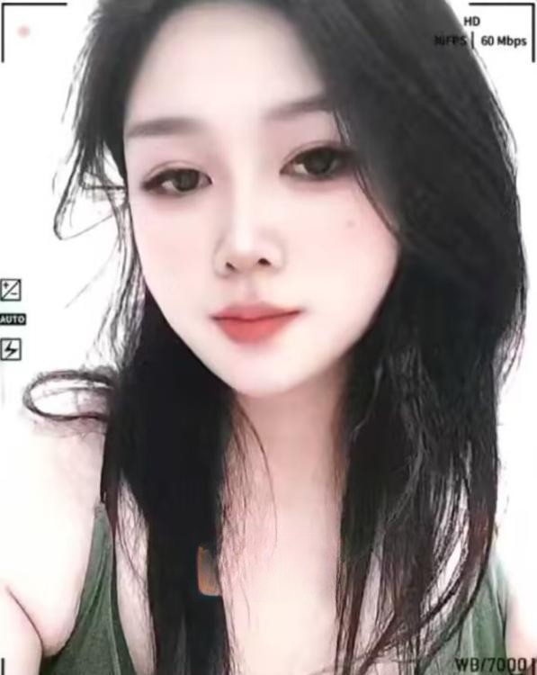 刚下海嫩妹活好长腿