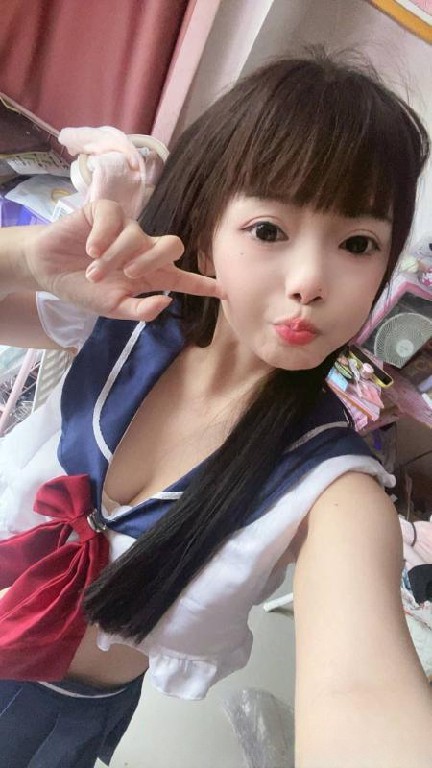 雨花萝莉冰儿
