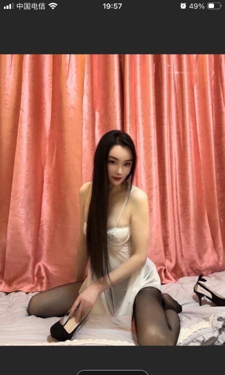 巨乳粉嫩多汁妹妹