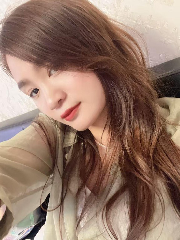 服务气质小姐姐