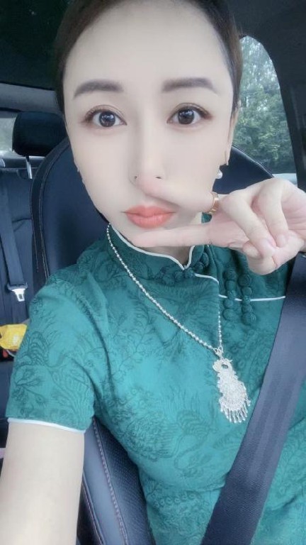 滨湖小浪姐
