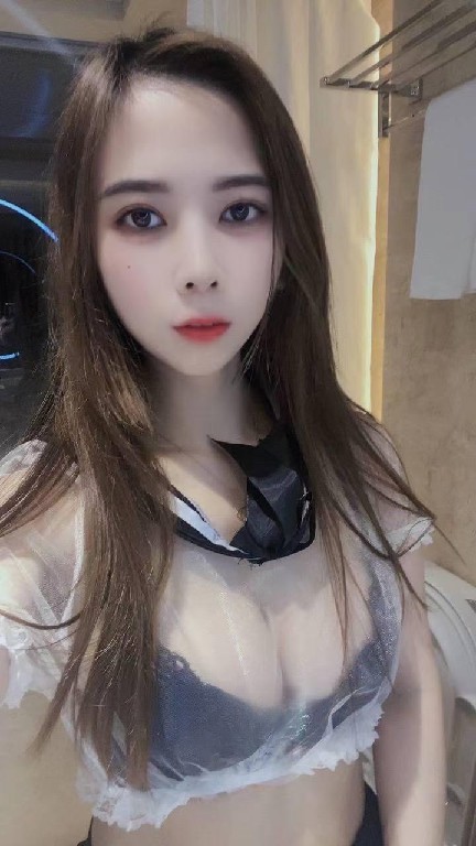 黑丝长腿骚妹姿势多懂配合