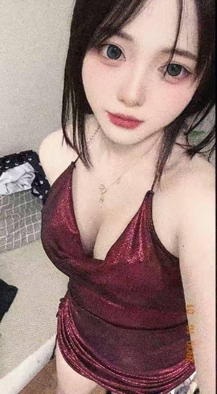 大奶嫩妹小甜心