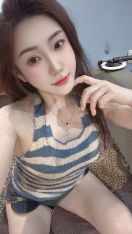 雁塔高颜值性感小妹