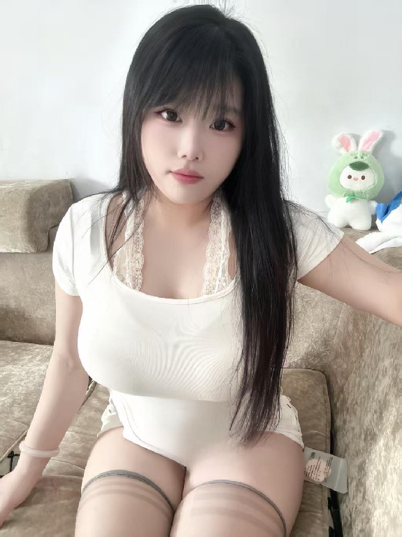 余杭白嫩微胖极品身材