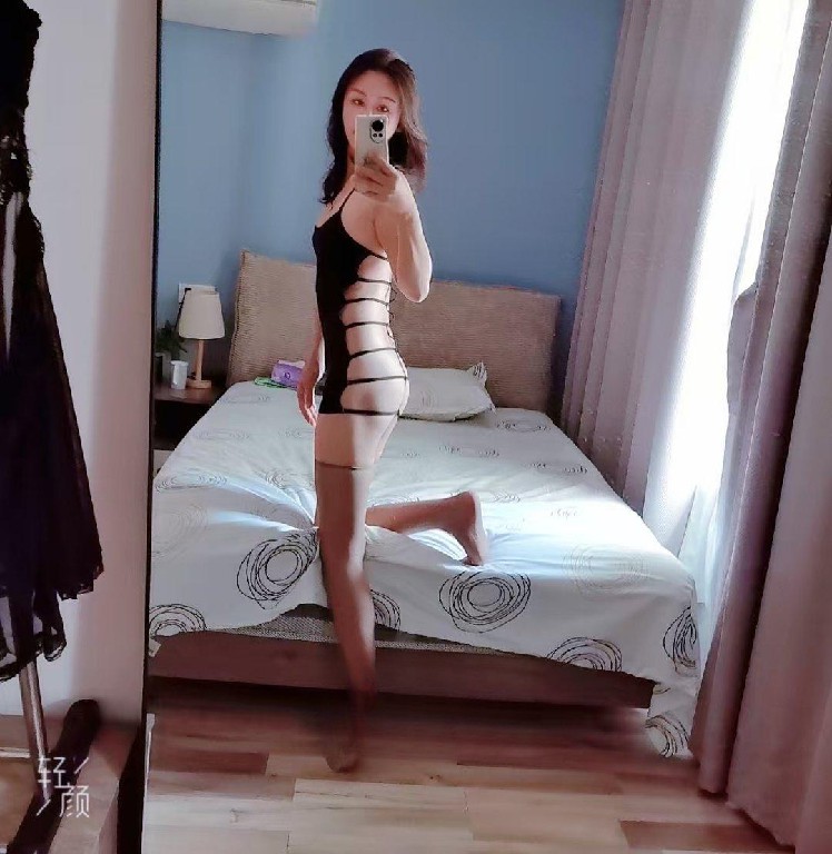 姑苏翘臀小曼曼