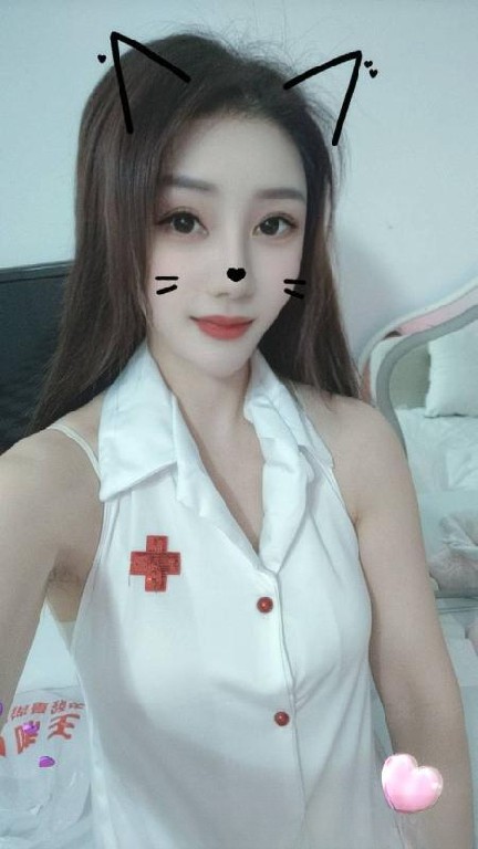 拱野黑丝性感瑶瑶