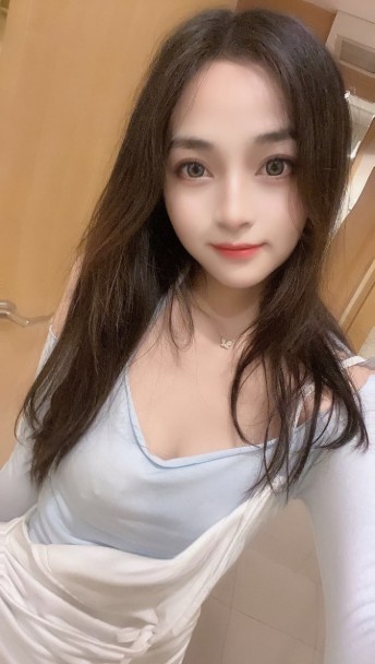 气质性感皮肤白嫩极品身材