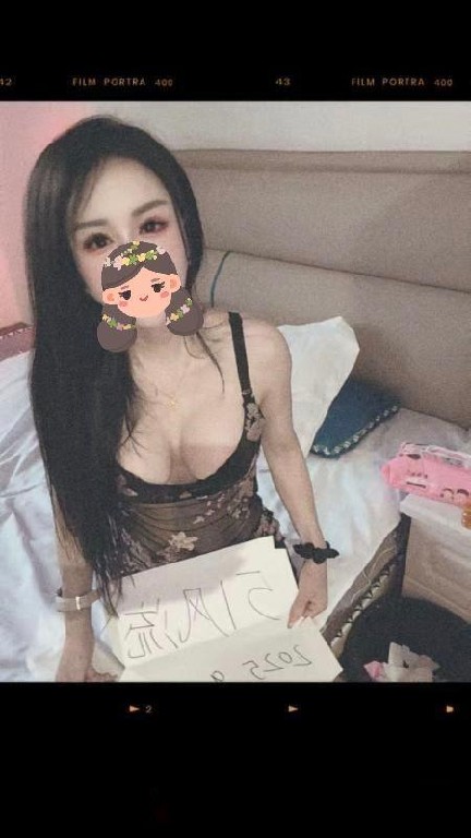 黄浦前凸后翘的小姐姐