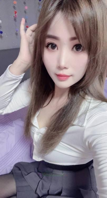 小姐姐温柔粉嫩 花样多