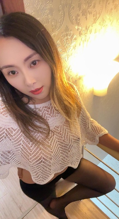 性感小姐姐闷骚又反差