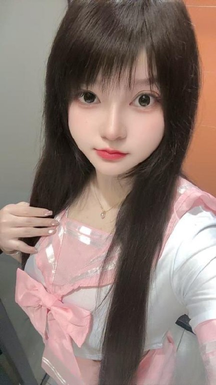 龙岗大胸妹闹闹