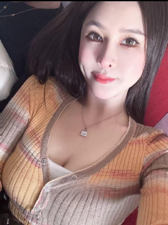 金水高挑性感大奶御姐
