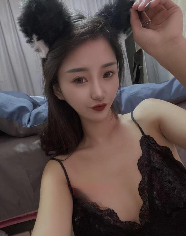 闵行颜值长腿美女御姐风