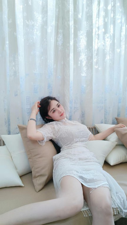 浦东极品兼职美女