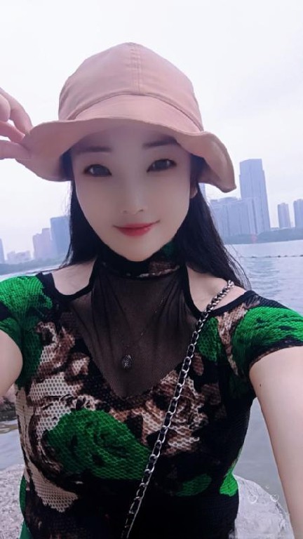 蜀山辣妹子