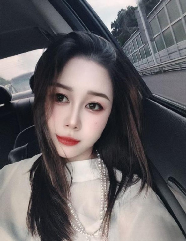 天河高个子美女