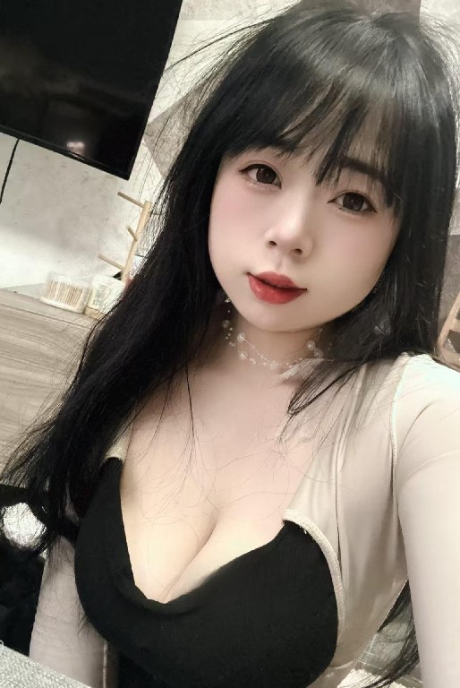 胸大嫩妹水多口活好